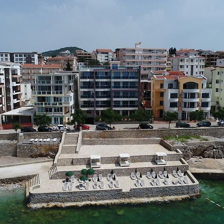 Apartments Palma Dobra Voda Esterno foto