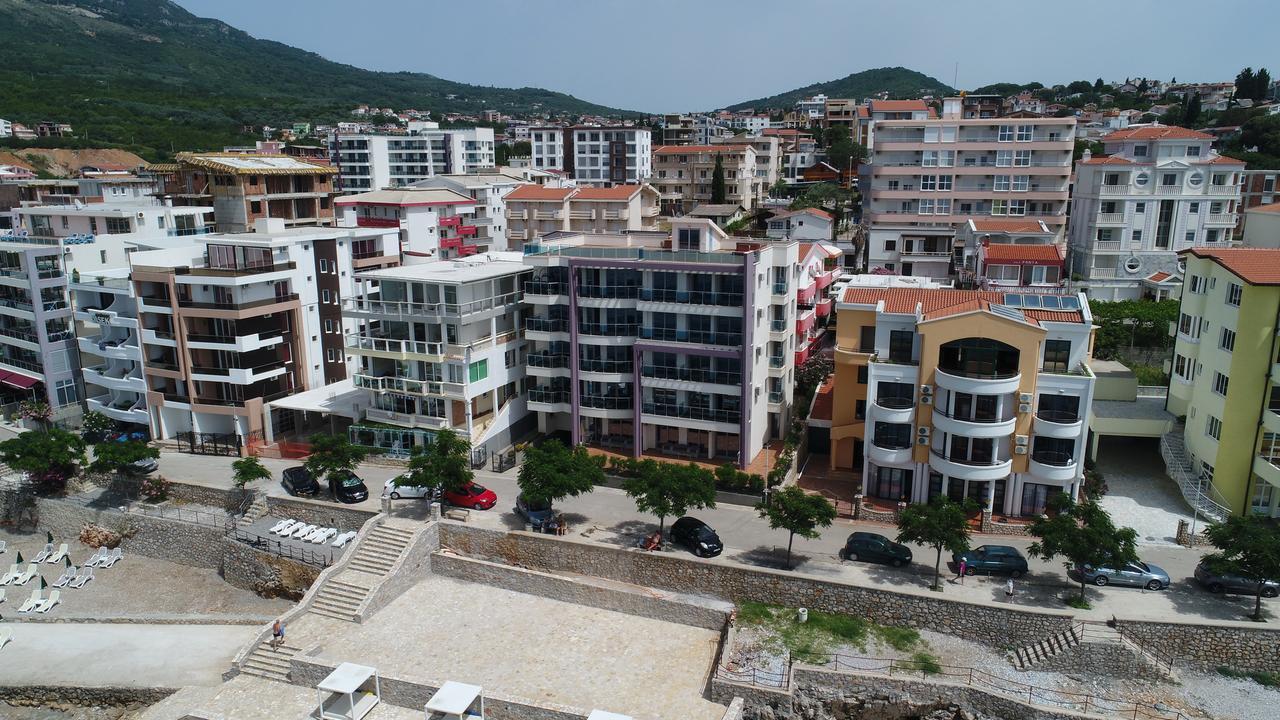 Apartments Palma Dobra Voda Esterno foto